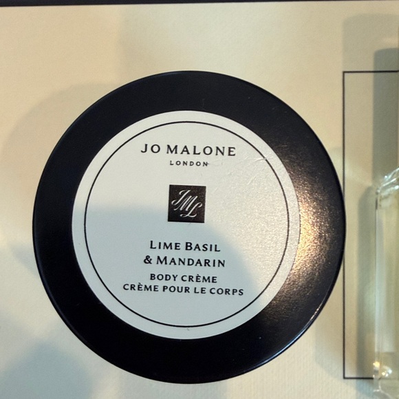 Jo Malone Trio - Picture 2 of 5